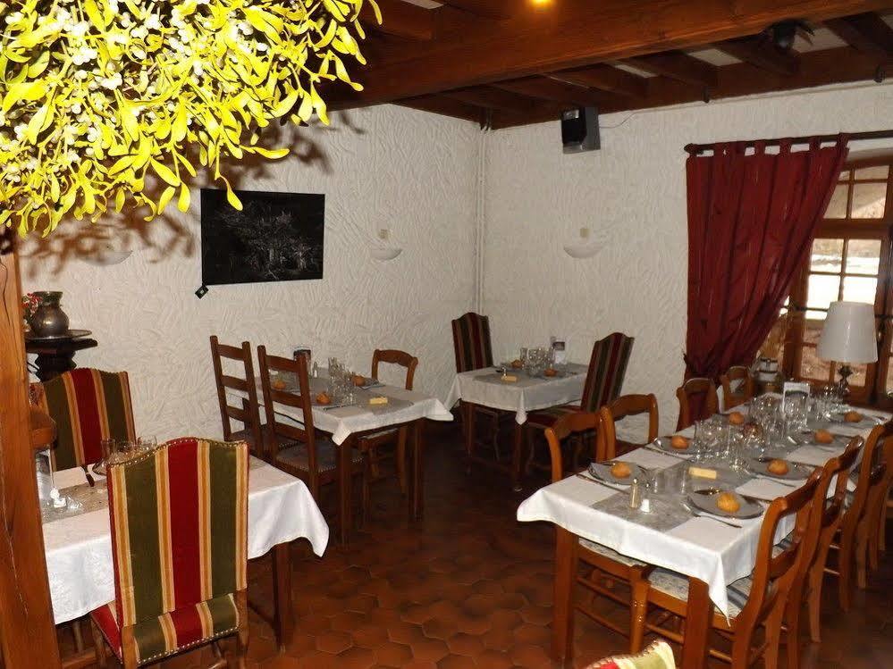 La Vieille Auberge Du Lac Saint-Agnan  Εξωτερικό φωτογραφία